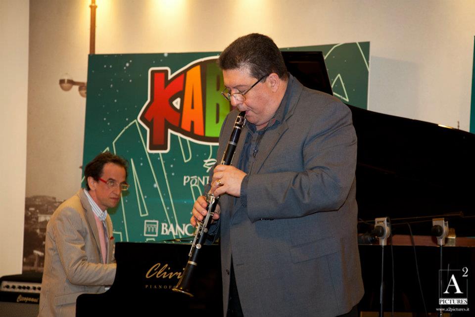 Imprevedibilità, sorprese ed emozioni: sul palco del Kabala il pianoforte di Tony Pancella ed il clarinetto di Bepi D’Amato